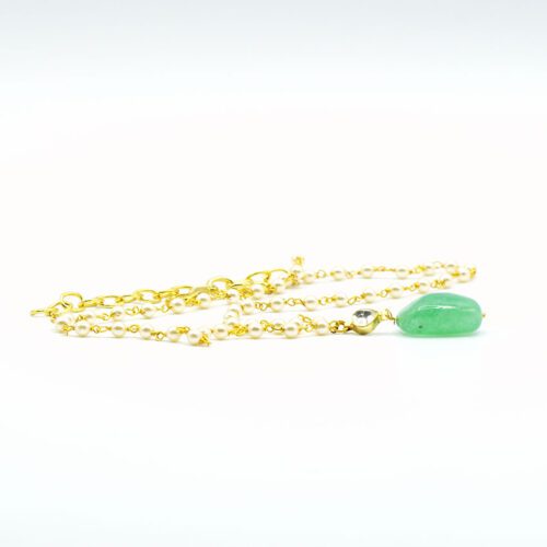 Colgante de Onix verde con cadena de Perlas